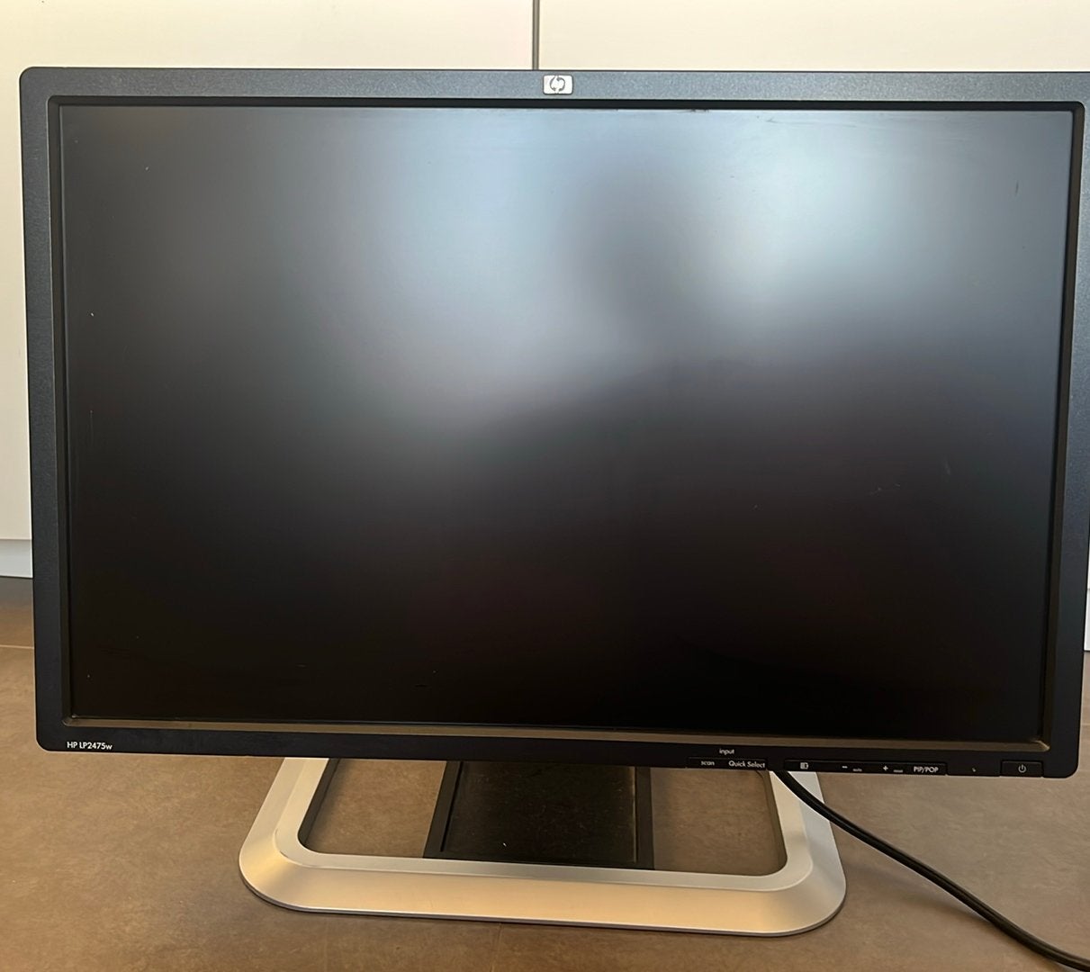HP scherm: HP LP2475w, Computers en Software, Ophalen, Zo goed als nieuw, DisplayPort, IPS
