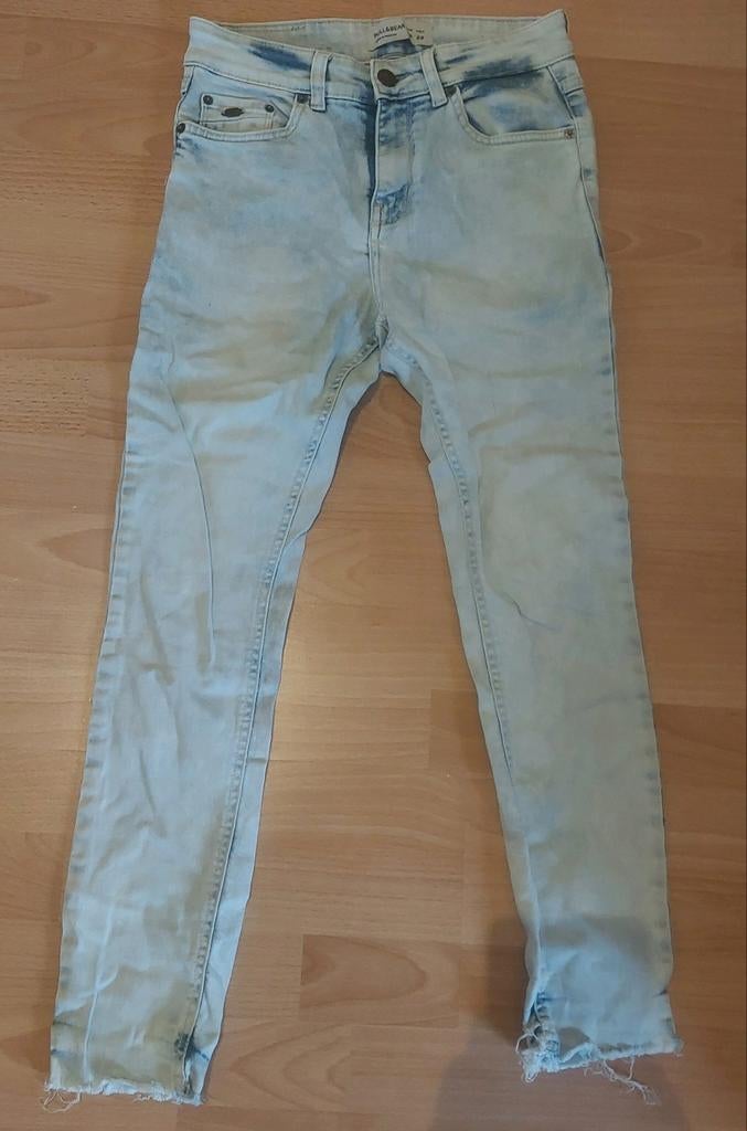 Jeans femme bleu classique - Taille 31/32 - Très bon état, Kleding | Dames, Spijkerbroeken en Jeans, Blauw, Ophalen