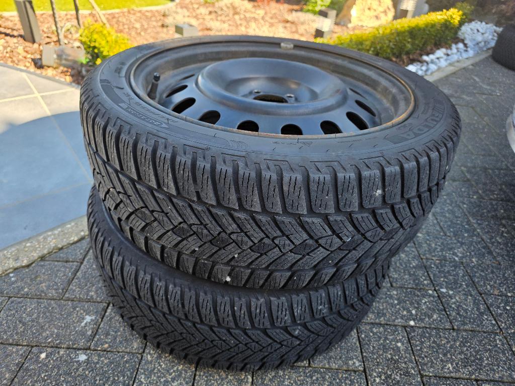 Winterbanden op stalen velgen voor Peugeot 308, Ophalen, 17 inch, Winterbanden, Band(en)