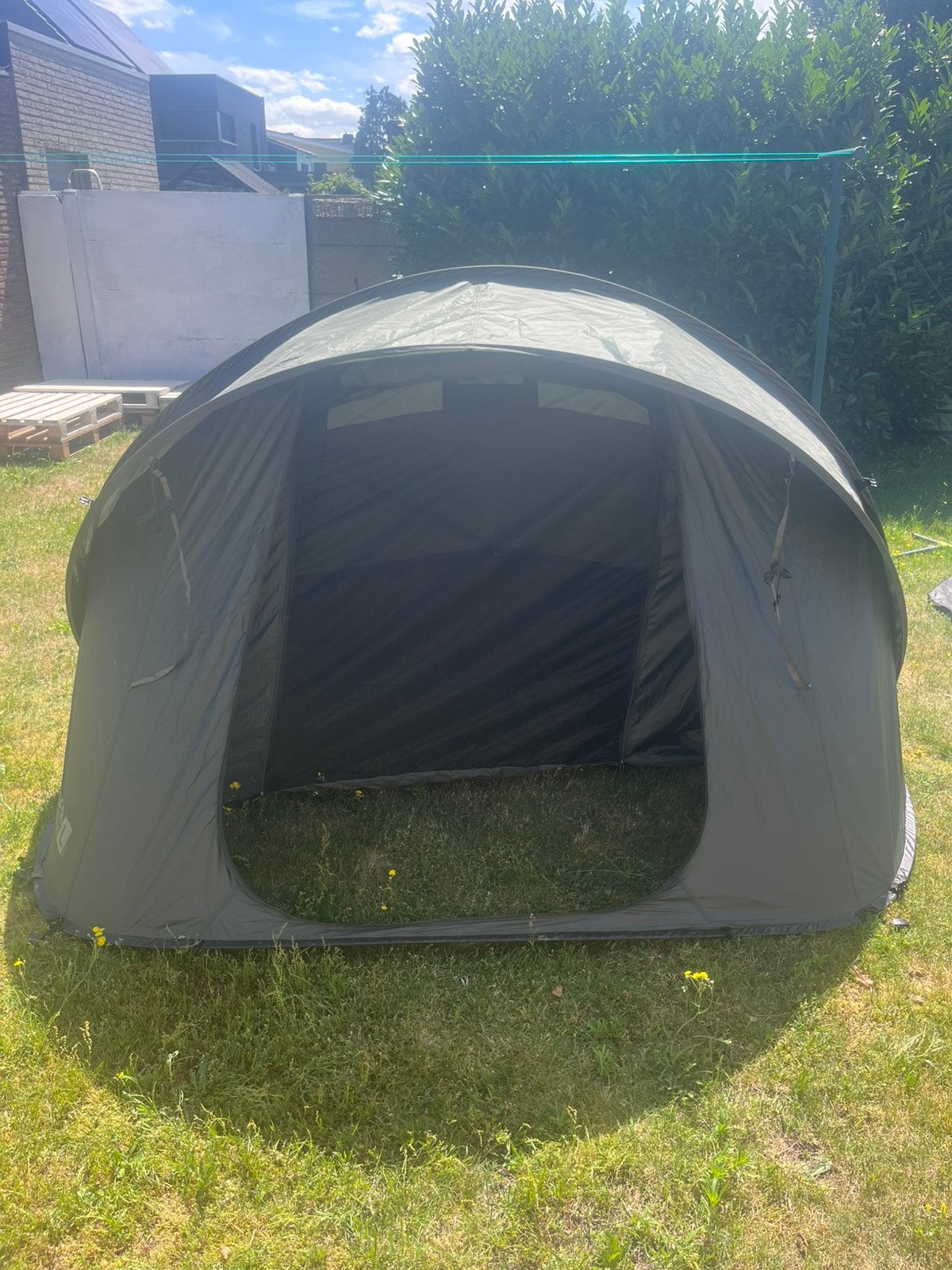 Uitgooi tent, Ophalen, Zo goed als nieuw, Tot en met 2