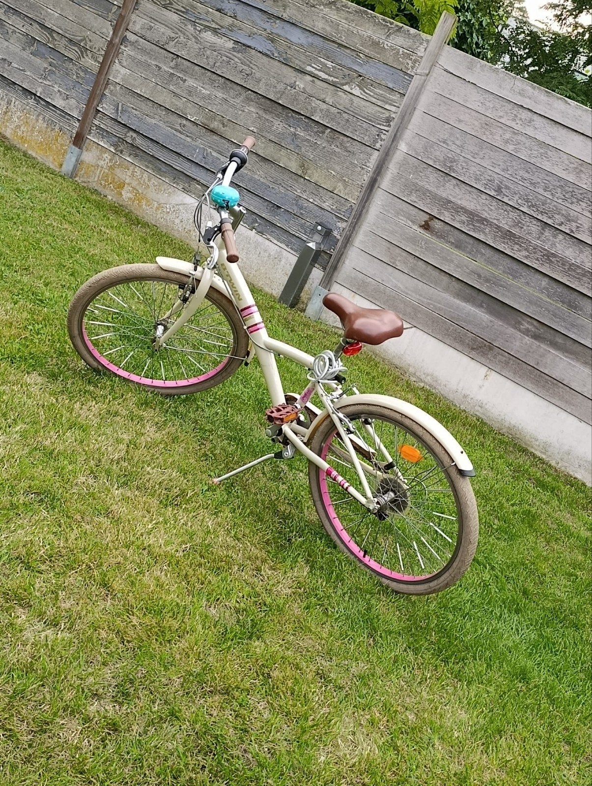 Vélo B-Twin pour fille, 24 pouces, Frein à main, Enlèvement, Utilisé
