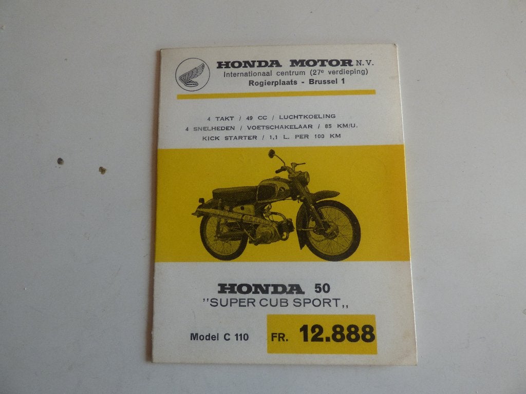HONDA BROMFIETSEN FOLDER 1964 : C100 - C310 - C110, Ophalen of Verzenden, Gebruikt