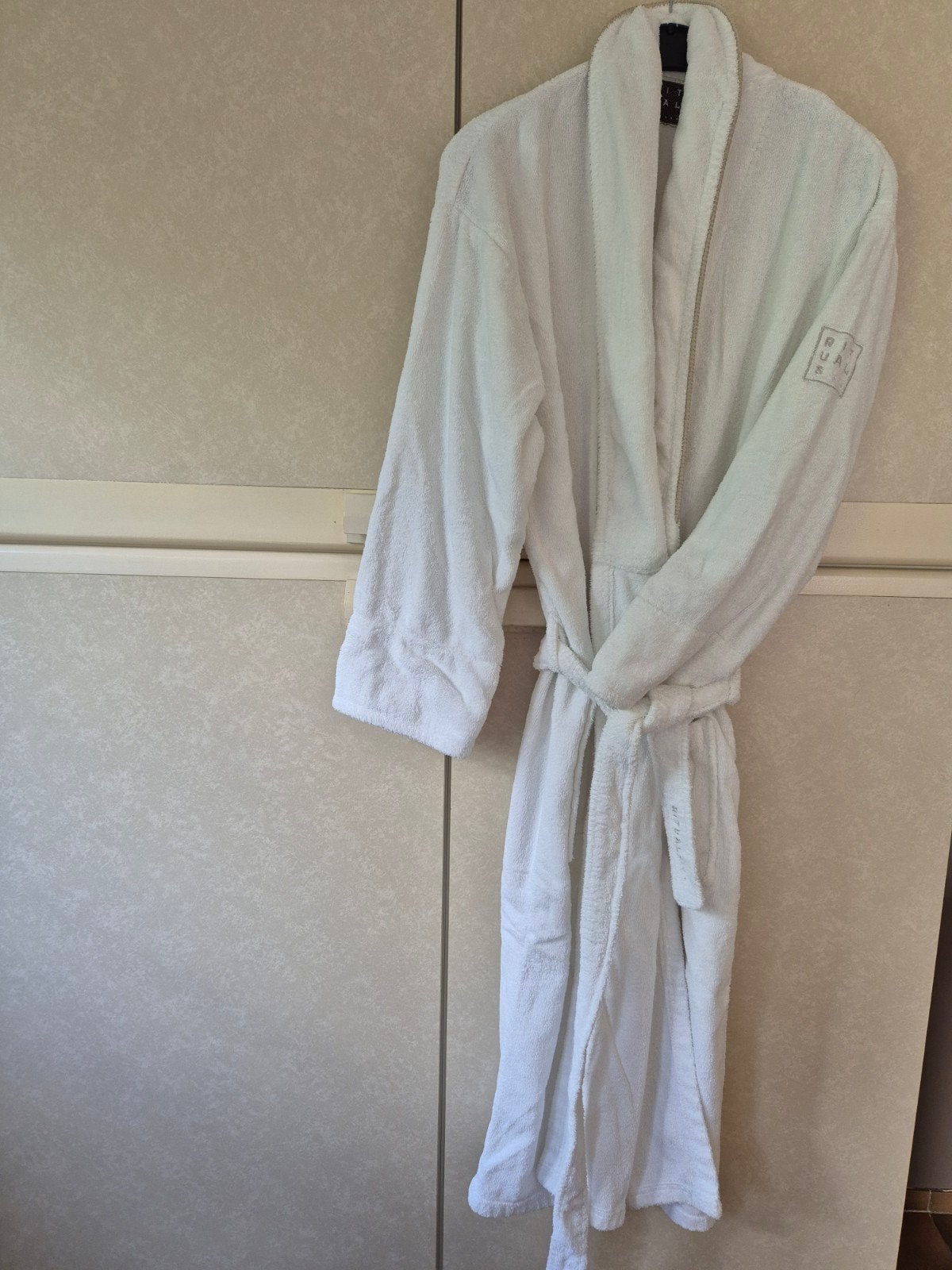 Badjas dames Rituals maat LARGE. Prijs:20€., Vêtements | Femmes, Homewear, Enlèvement, Blanc