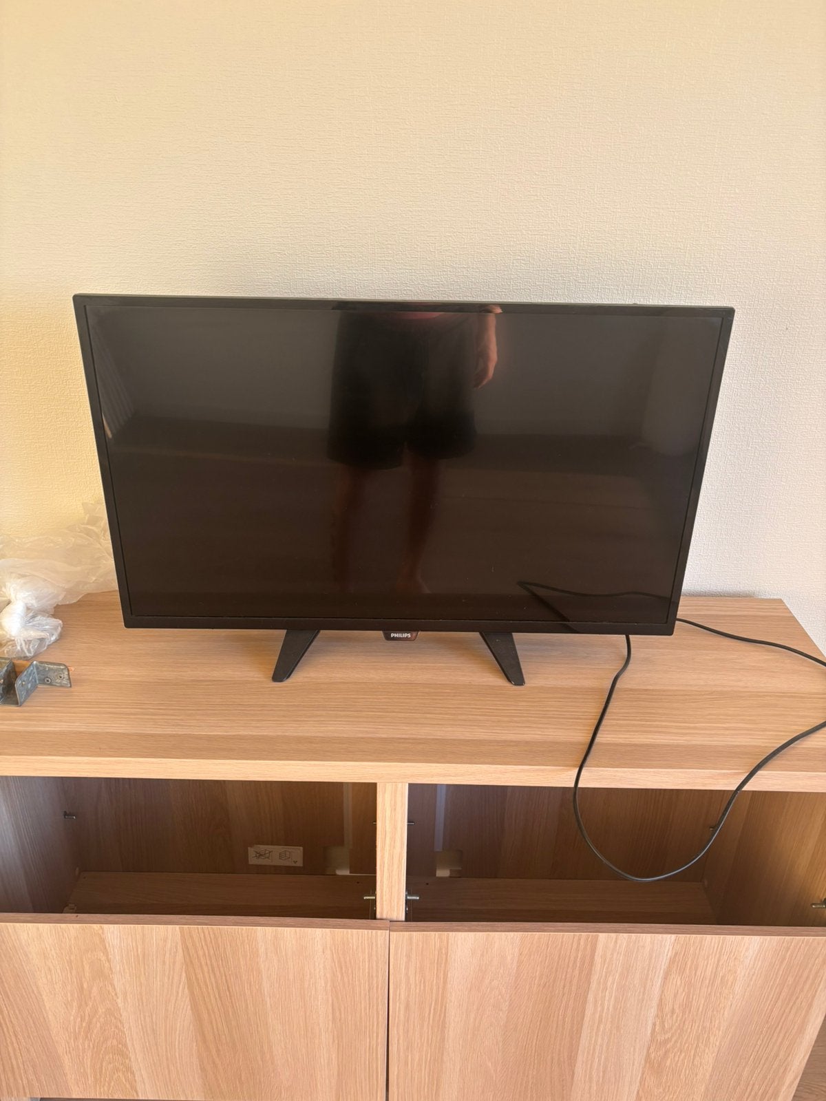 Philips TV 47cm ( Lees beschrijving ), Ophalen, Zo goed als nieuw, Philips