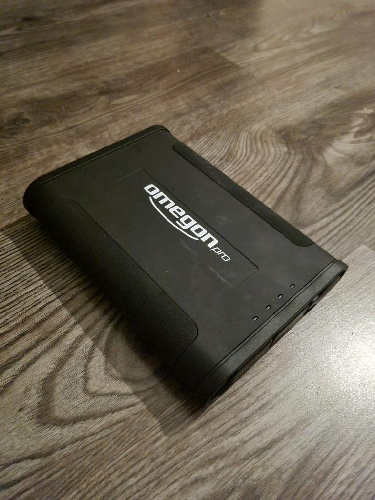 Omegon powerbank 48k, Telecommunicatie, Powerbanks, Ophalen of Verzenden