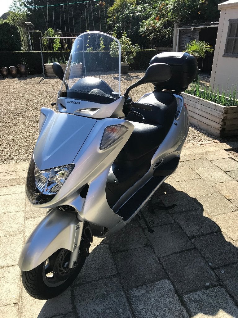 Honda 250 scooter, Motoren, 250 cc, Scooter, Nieuw, Particulier