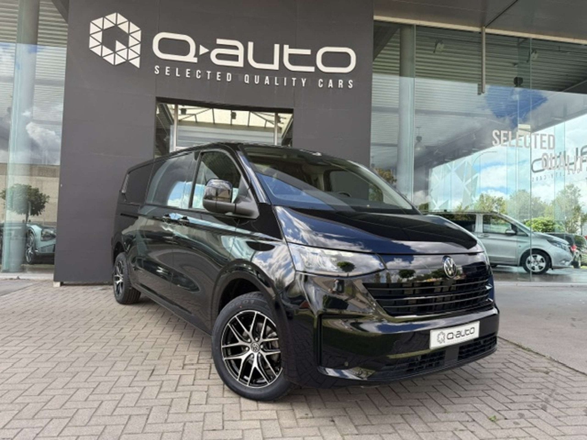 Volkswagen T7 Transporter 2.0 TDi Aut / GPS / LED Lichten /, Auto's, Automaat, 1998 cc, Stof, Gebruikt