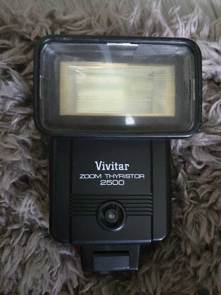 Flitser Vivitar ZOOM THYRISTOR 2500, Ophalen, Gebruikt, Externe flitser, Vivitar