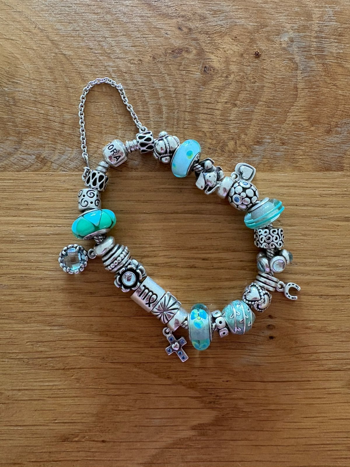 Pandora armband met bedels, Ophalen, Zo goed als nieuw, Blauw