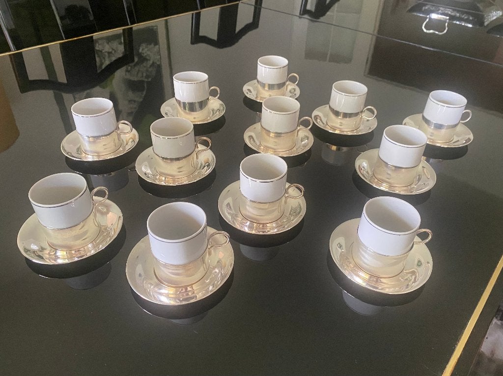 12 verzilverde koffiekopjes met schoteltjes, Ophalen of Verzenden