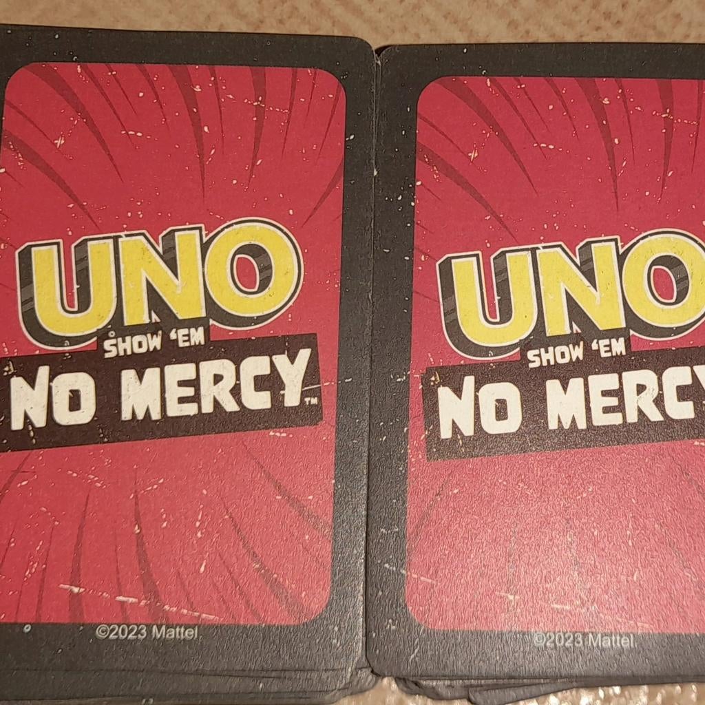 Uno  show 'em nog mercy, Hobby en Vrije tijd, Ophalen