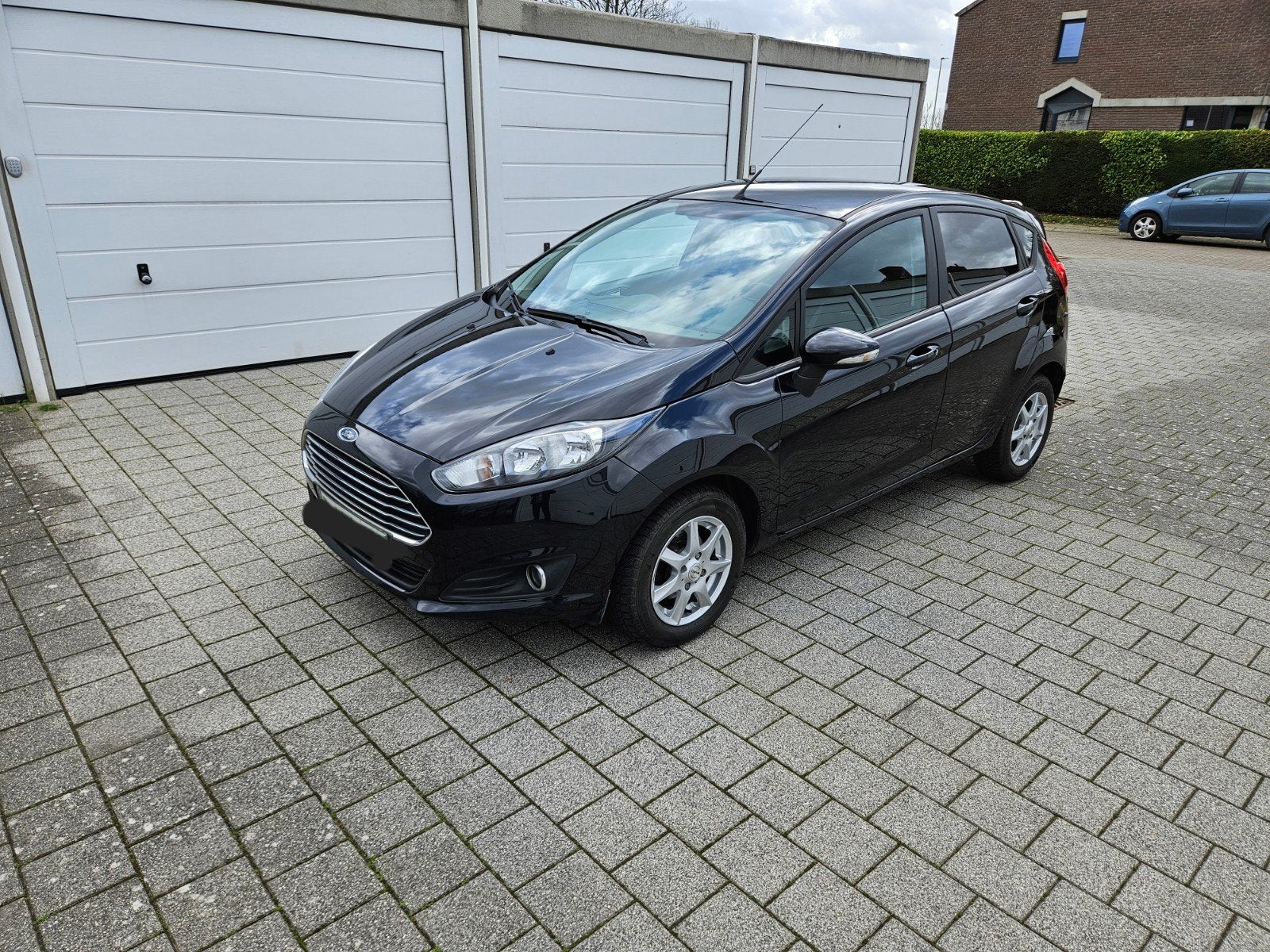 Ford fiesta 1.5 diesel 75 pk Airco E5b 159.dkm bj 2015, Autos, Ford, Electronic Stability Program (ESP), Euro 5, Achat, Noir