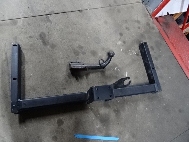 ATTELAGE REMORQUE Volkswagen Passat (3B2) (01-1996/11-2000), Utilisé, Volkswagen