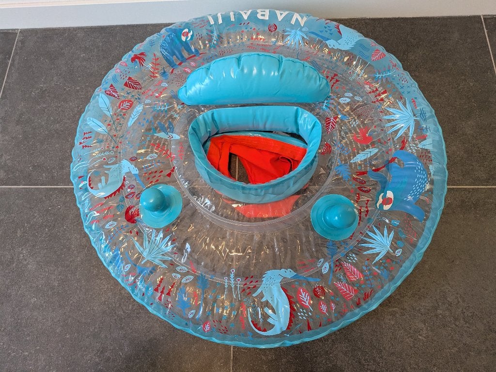 opblaasbare zwemband nabaji baby 7-15 kg zitje handgrepen, Ophalen, Jongetje of Meisje, Decathlon, Zo goed als nieuw