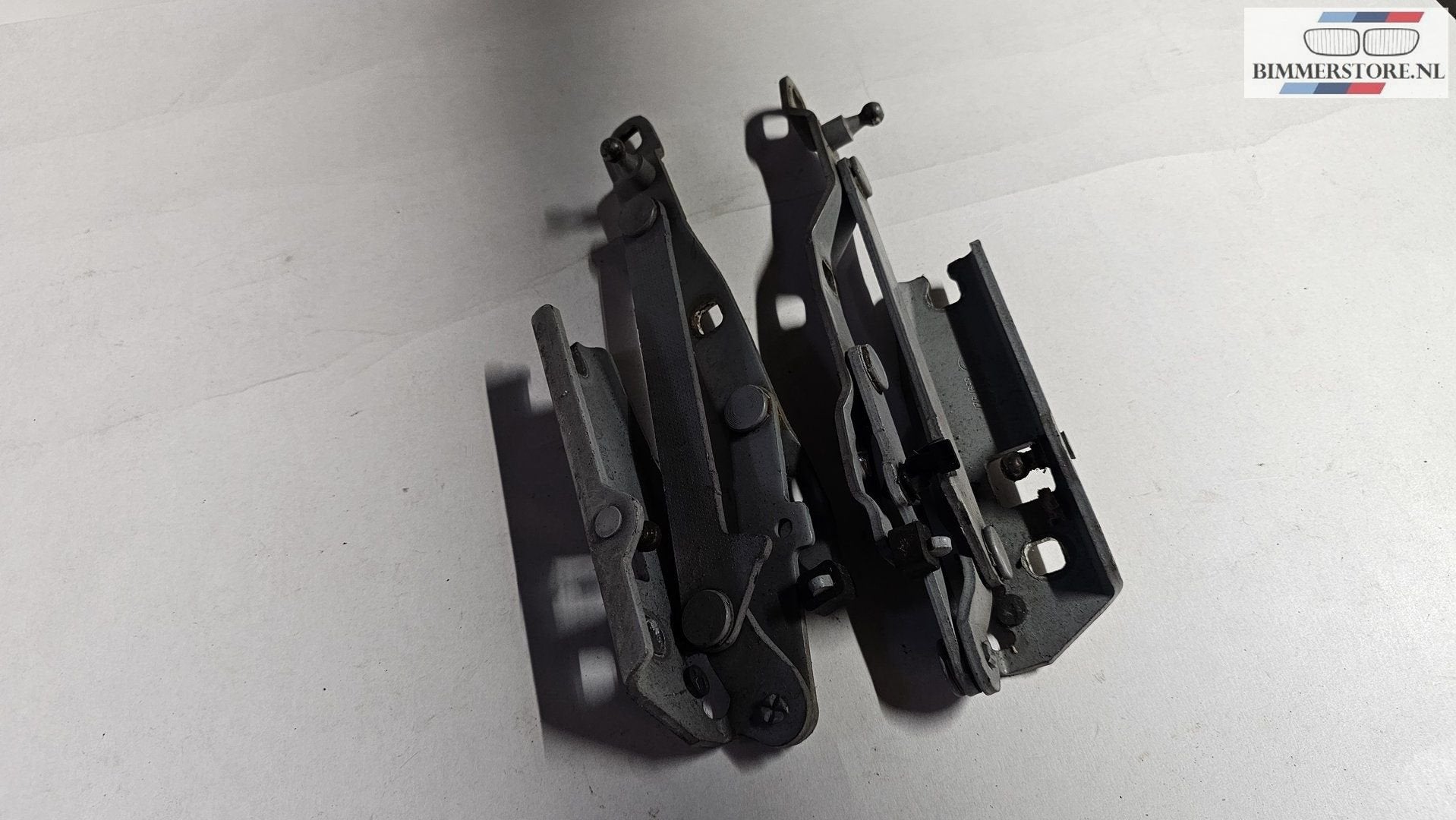 Achterklep scharnier set BMW Z3 8397327 8397328 41628413371, -, Origine de la pièce connue, Utilisé, -