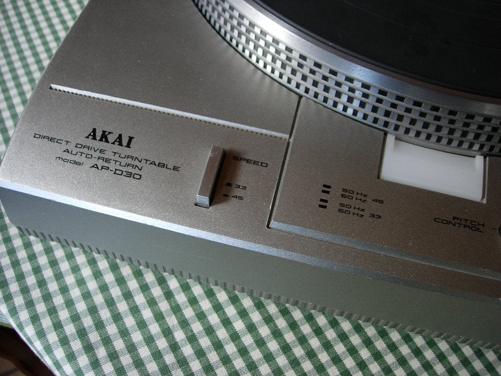 Akai AP-D30 Japan Direct Drive Sera Testée, Enlèvement, Reconditionné, Akai, Réglage pitch