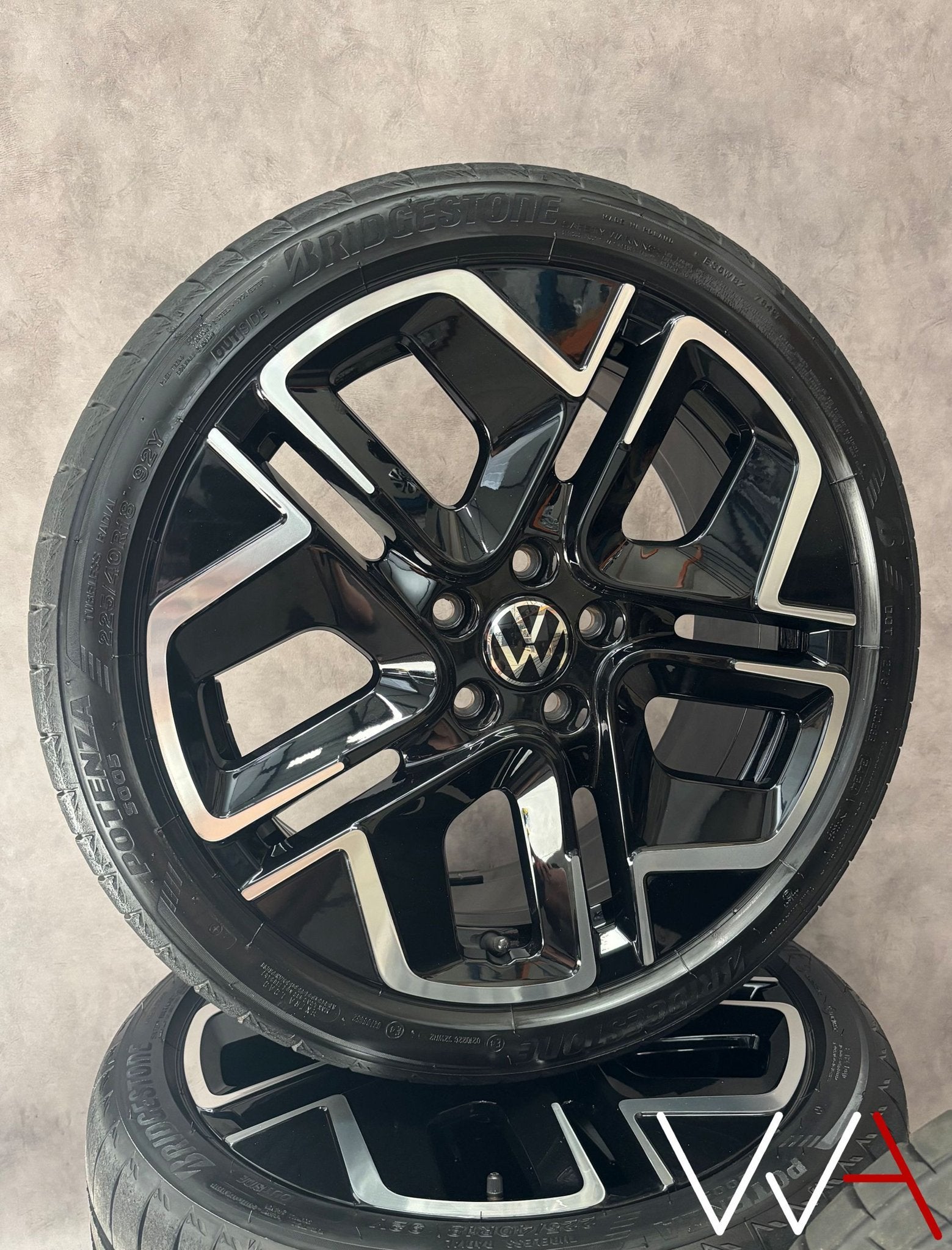 18'' Volkswagen Golf 8 Facelift R-Line ''York'' velgen DEMO, 18 inch, Gebruikt, -, -