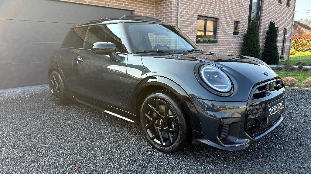 MINI Cooper C John Cooper Works Trim / Pack XL/ Toit ouvr, 4 zetels, USB, Leder, Berline