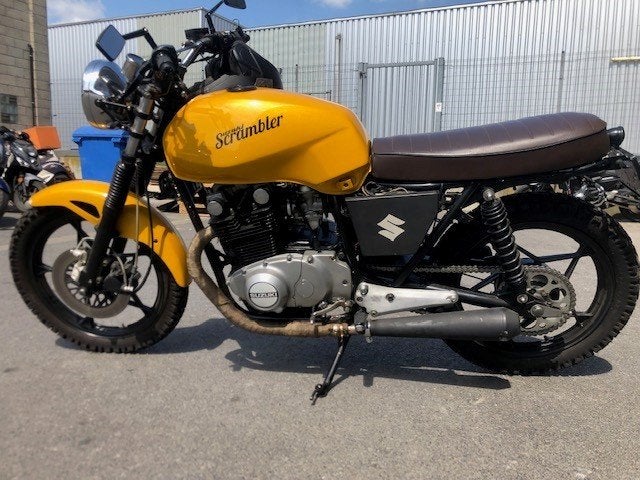 Suzuki GL51C Scrambler – unieke custom build, Motos, Motos | Suzuki, Permis Moto A, Occasion, Particulier, 12 à 35 kW