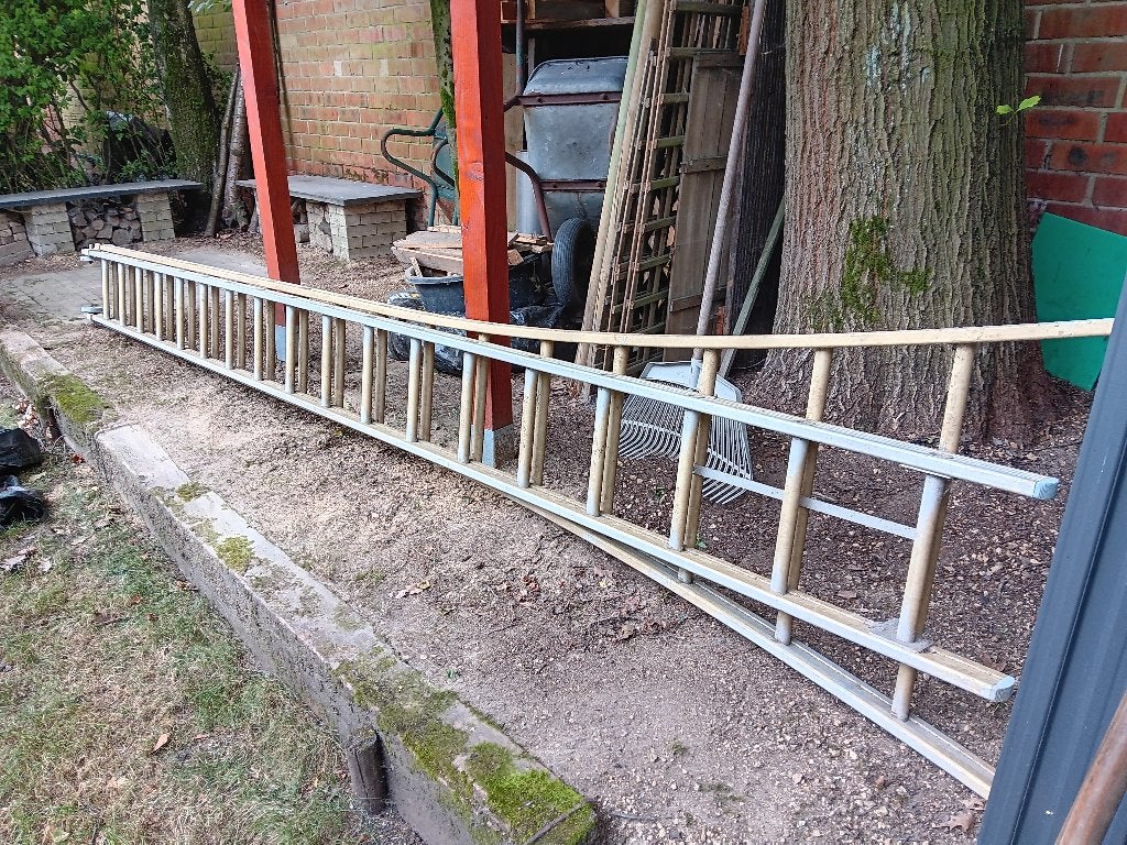 2 delige alu ladder 2x4.5m, Doe-het-zelf en Bouw, Ophalen, Gebruikt, Ladder, 4 meter of meer