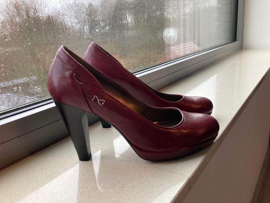 schoenen Nero Giardini maat 38.5, Ophalen, Pumps, Zo goed als nieuw, Nero giardini