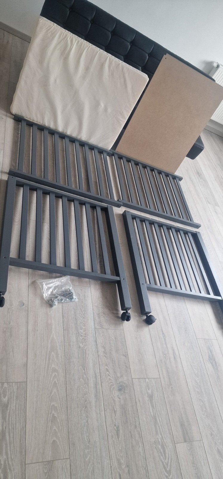 Parc bébé complet avec matelas – Bon état, Enlèvement, Utilisé