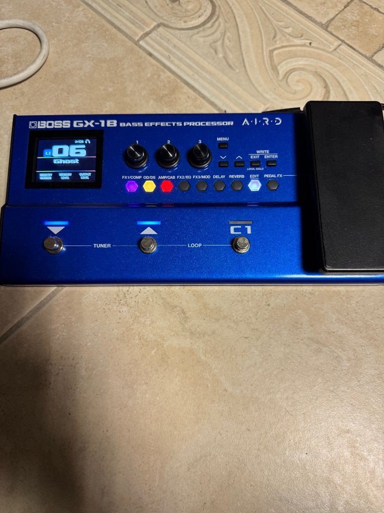 Boss GX-1B Bass multi-effect, Muziek en Instrumenten, Effecten, Ophalen of Verzenden, Zo goed als nieuw, Multi-effect