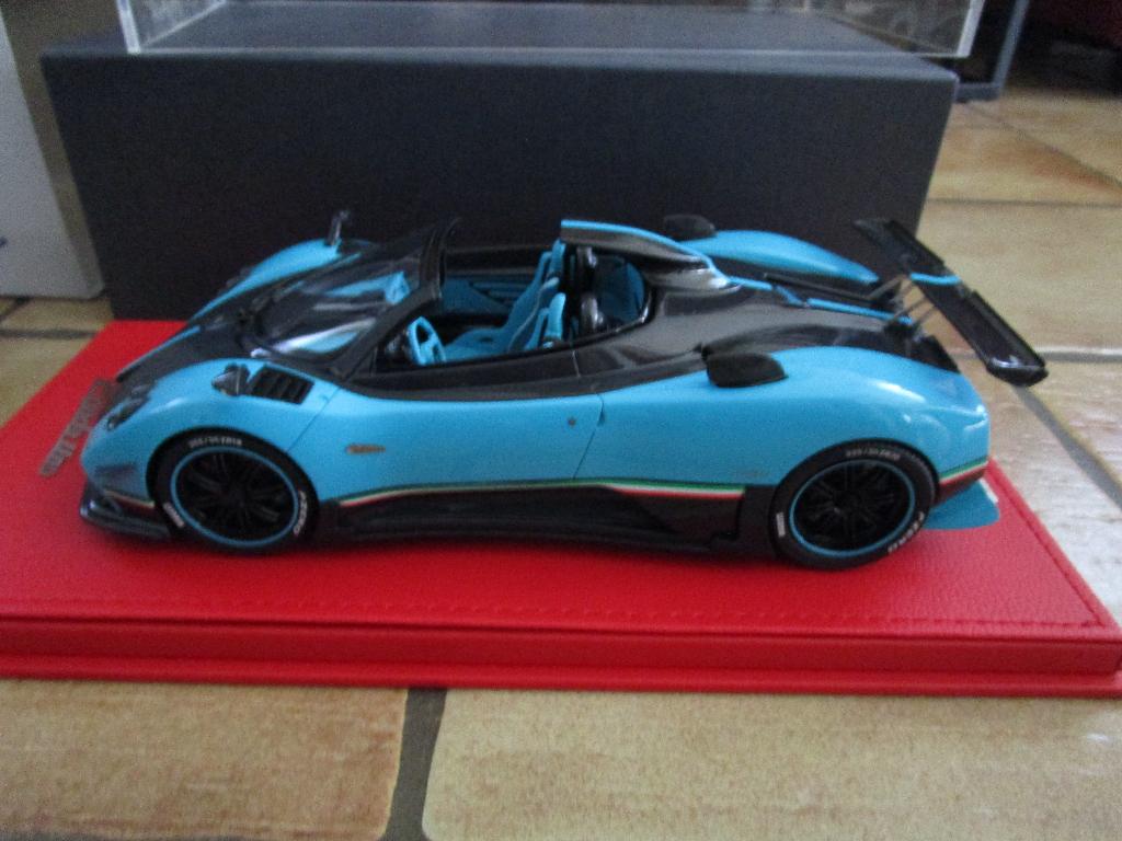 peako pagani zonda uno 1:18., Ophalen of Verzenden, Zo goed als nieuw, Auto, Overige merken