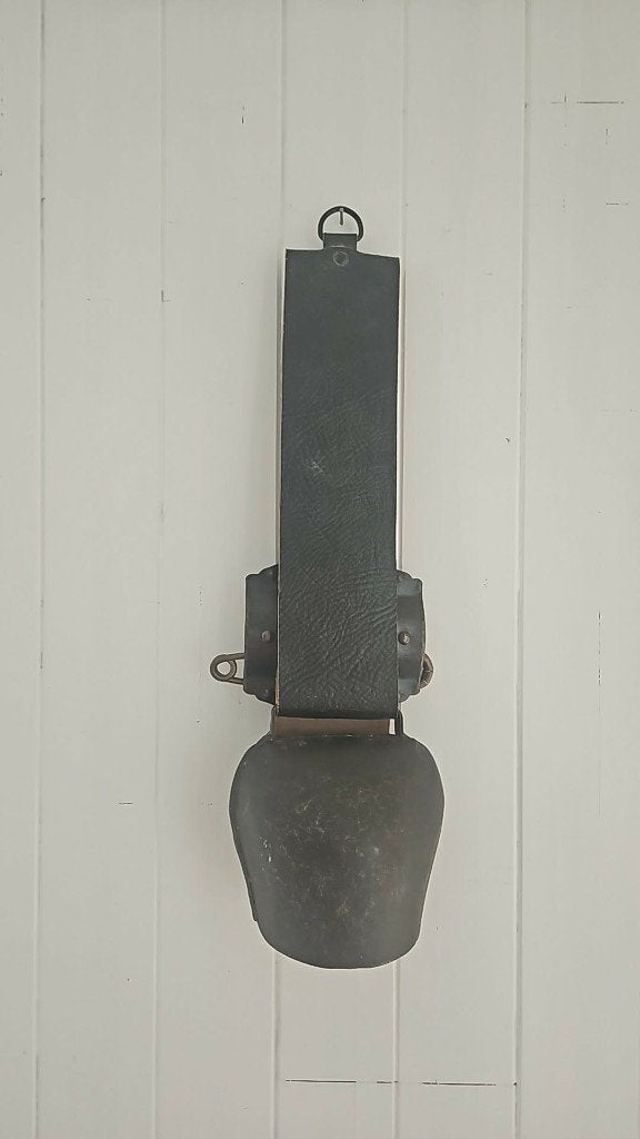 oude, zware metalen koebel, Ophalen