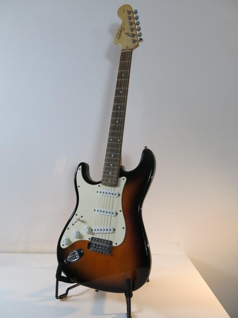 Elektrische gitaar linkshandig Squier Classic Vibe '60s, Muziek en Instrumenten, Snaarinstrumenten | Gitaren | Elektrisch, Gebruikt