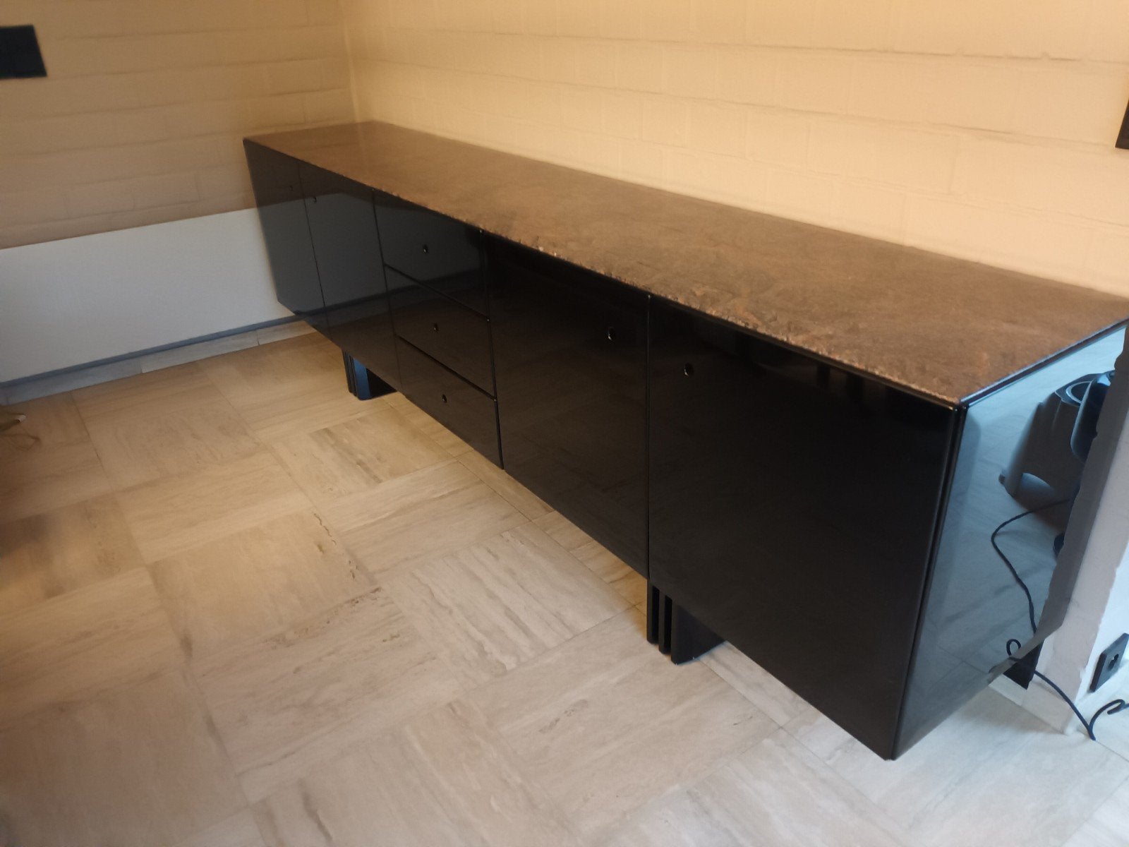 Modern hoogwaardige moderne design dressoirkast
Zwarte hoogg, Huis en Inrichting, Ophalen, Modern design   in 9lagen hoogglanslak