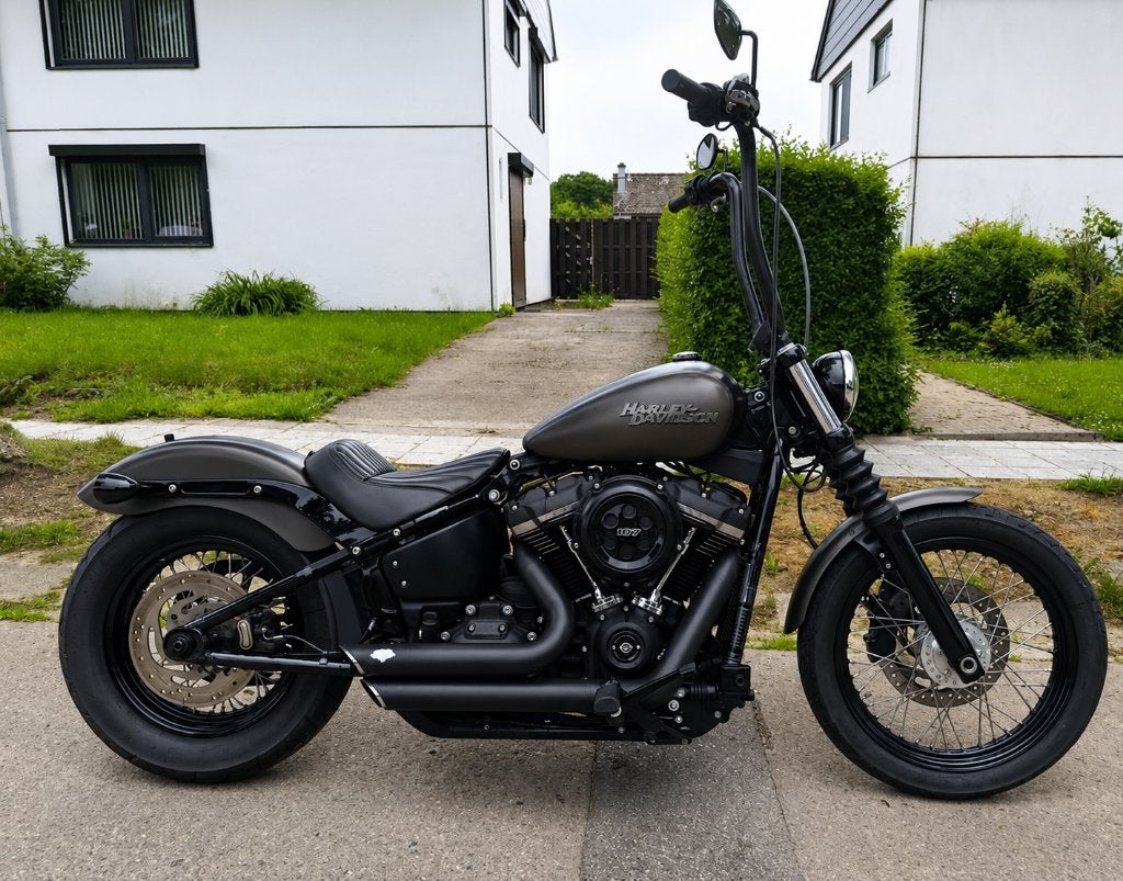 Harley-Davidson softail street bob, Permis Moto A, 1745 cm³, Occasion, Plus de 35 kW