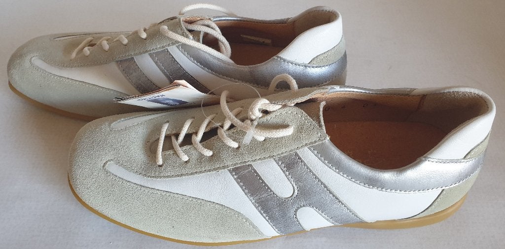 Hartjes sportschoen maat 37, Kleding | Dames, Schoenen, Nieuw, Sportschoenen, Groen, Ophalen of Verzenden