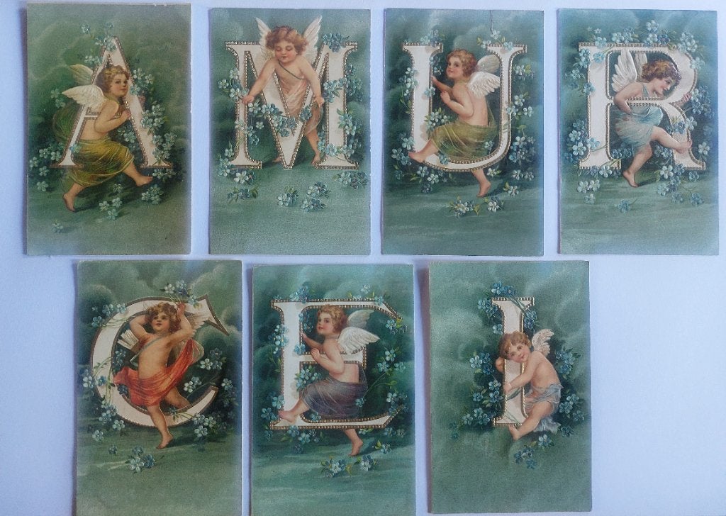 Lot van 7 Cherubijn , Engeltjes met letter 1904, Enlèvement ou Envoi