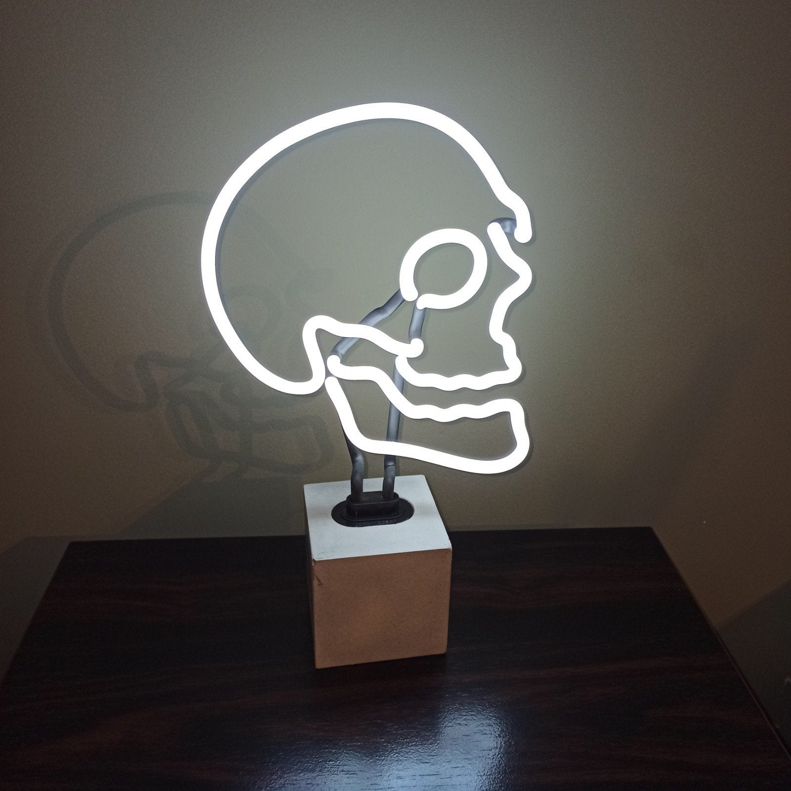 Locomocean Neon Skull tafellamp, Enlèvement ou Envoi, Lampe figurine, Utilisé, 36 cm