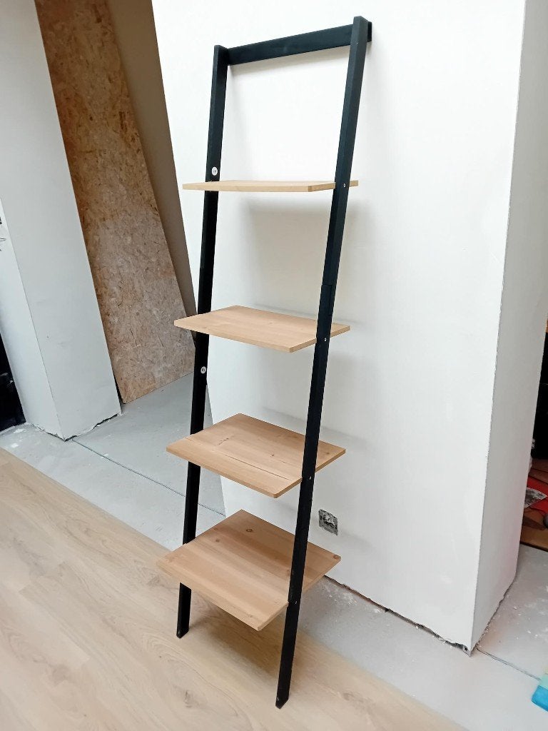 Wandrekje met legplanken, Huis en Inrichting, Ophalen, Met plank(en), Minder dan 150 cm, 150 tot 200 cm