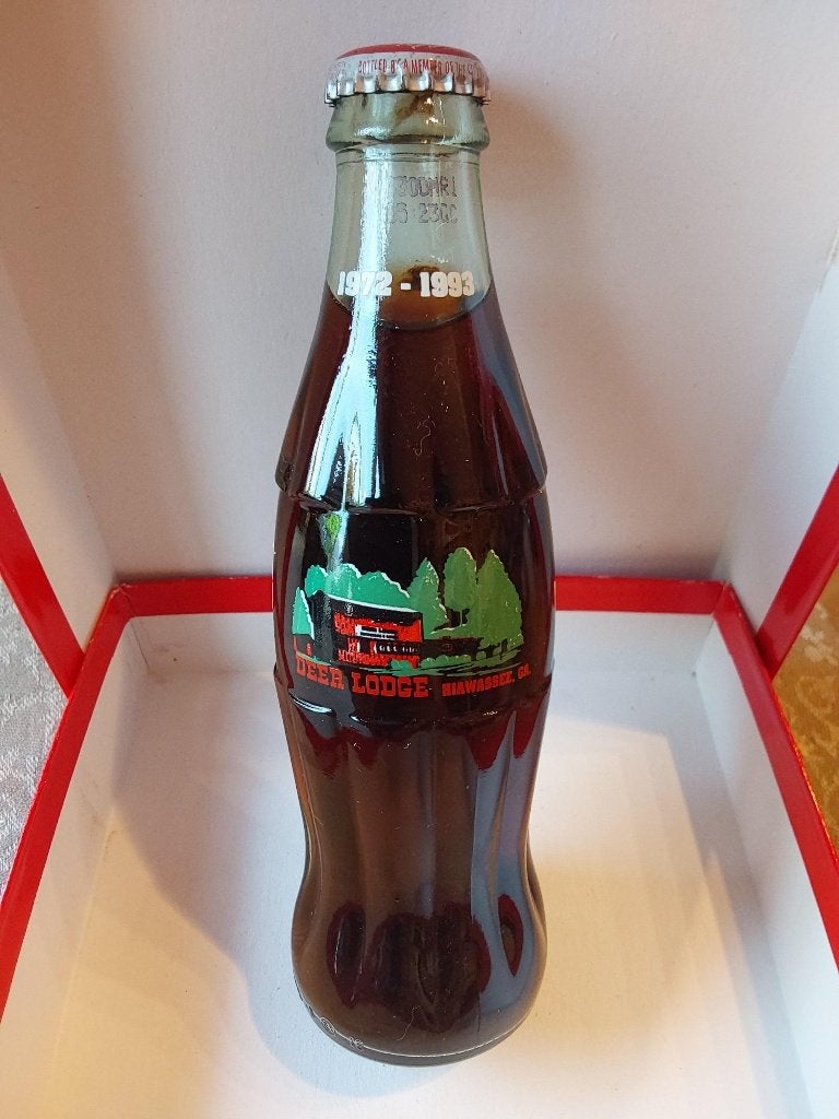 COCA COLA FLES DEER LODGE 1993, Verzamelen, Ophalen of Verzenden, Zo goed als nieuw, Gebruiksvoorwerp