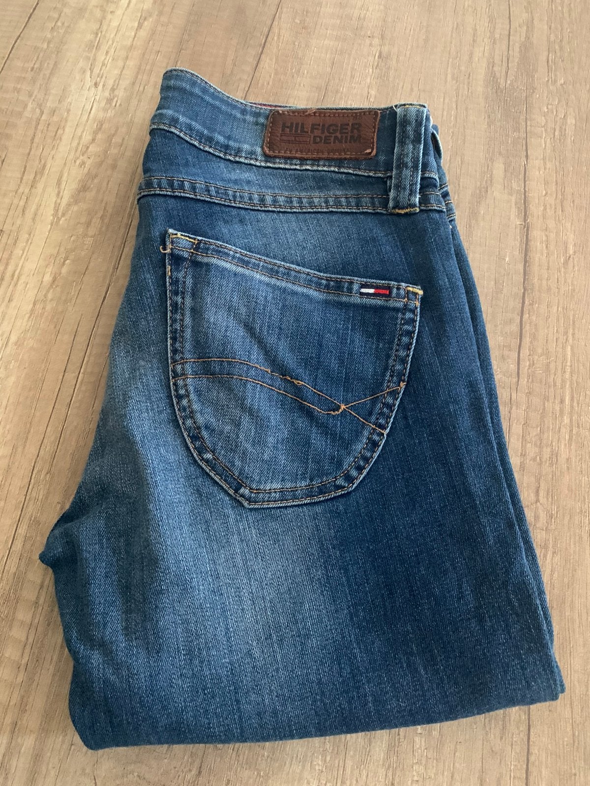 Jean skinny Tommy Hilfiger taille 25/30 neuf, Enlèvement ou Envoi, Neuf, Bleu, Autres tailles de jeans