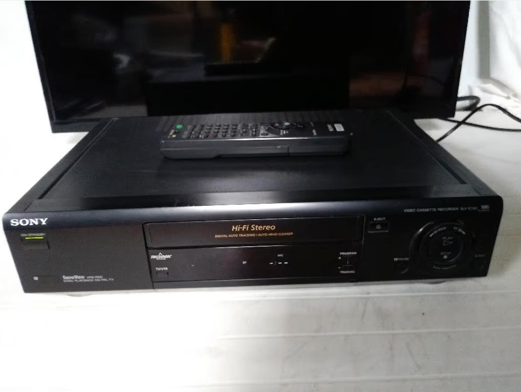 Sony SLV-E720 HiFi stereo videorecorder, Ophalen of Verzenden, Zo goed als nieuw, VHS-speler of -recorder