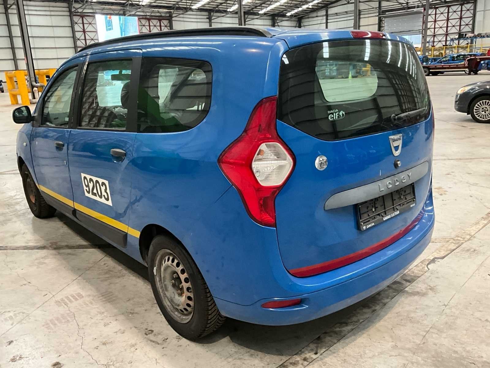 Voiture de tourisme Dacia Lodgy 2014, Autos, Achat, Entreprise, Boîte manuelle, Autre carrosserie