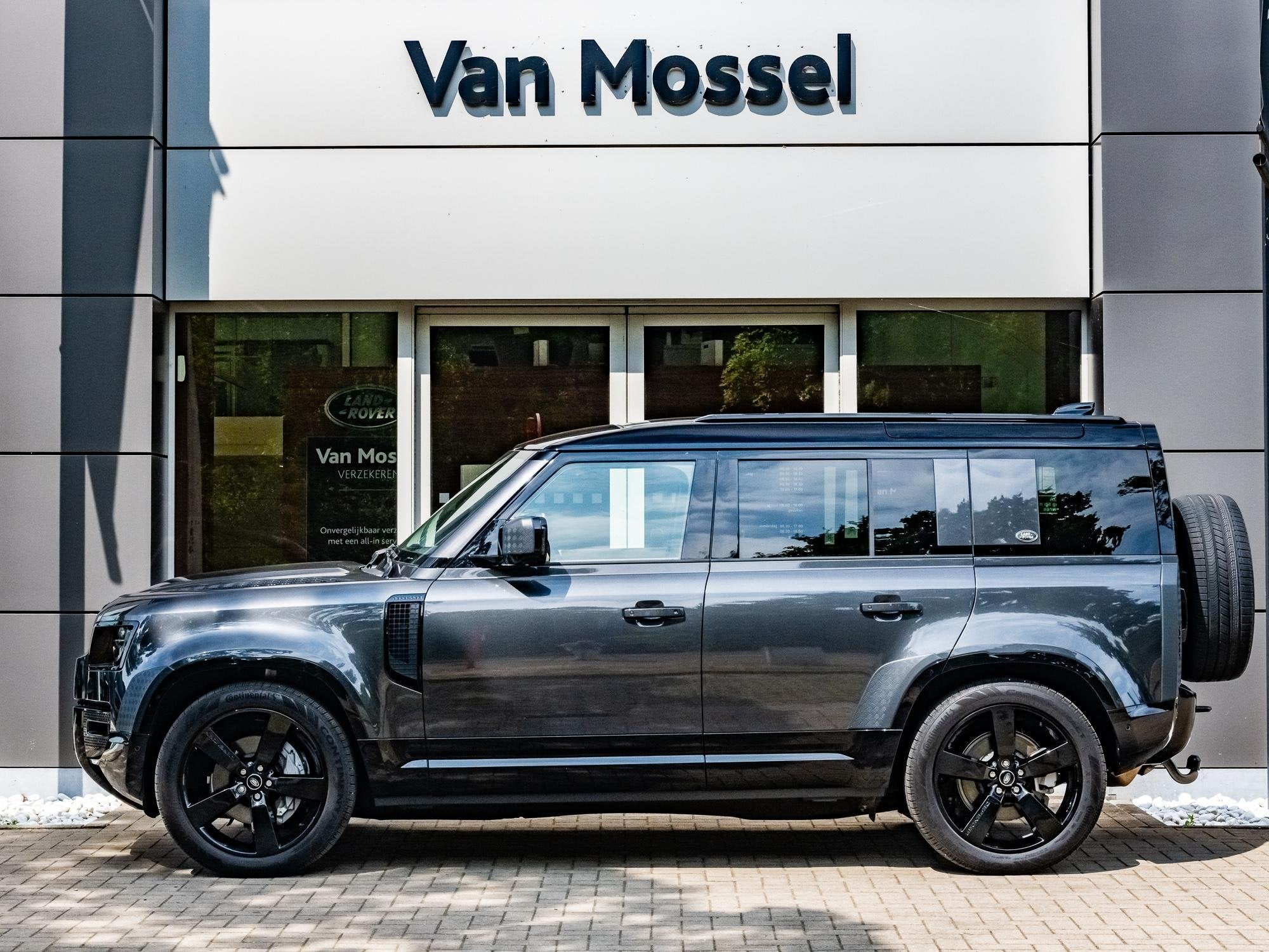 Land Rover Defender 110 D300 X-Dynamic HSE (automatique), Autos, Cuir, Argent ou Gris, 227 g/km, 3495 kg