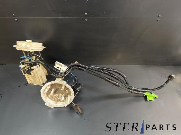 Pompe carburant électrique d'un Mercedes C-Klasse, Autos : Pièces & Accessoires, 3 mois de garantie, Utilisé, -, -