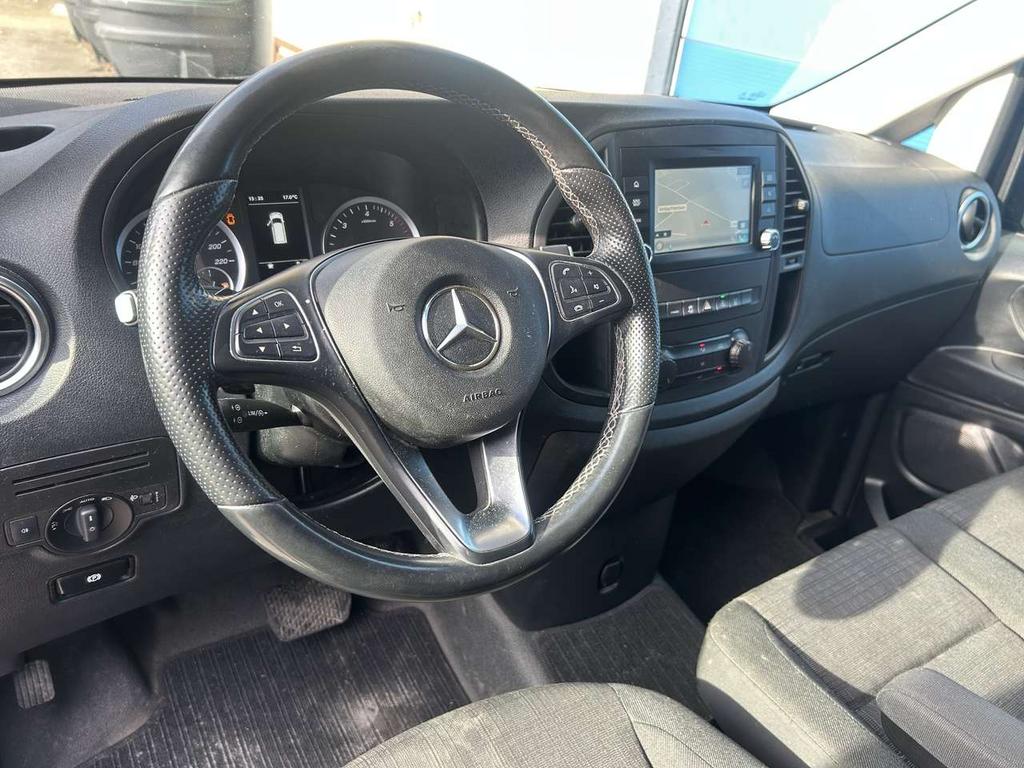 Mercedes-Benz Vito 114 CDi Automaat (€18.174 ex btw ) Camera, Auto's, Zwart, Mercedes-Benz, Bedrijf, Diesel