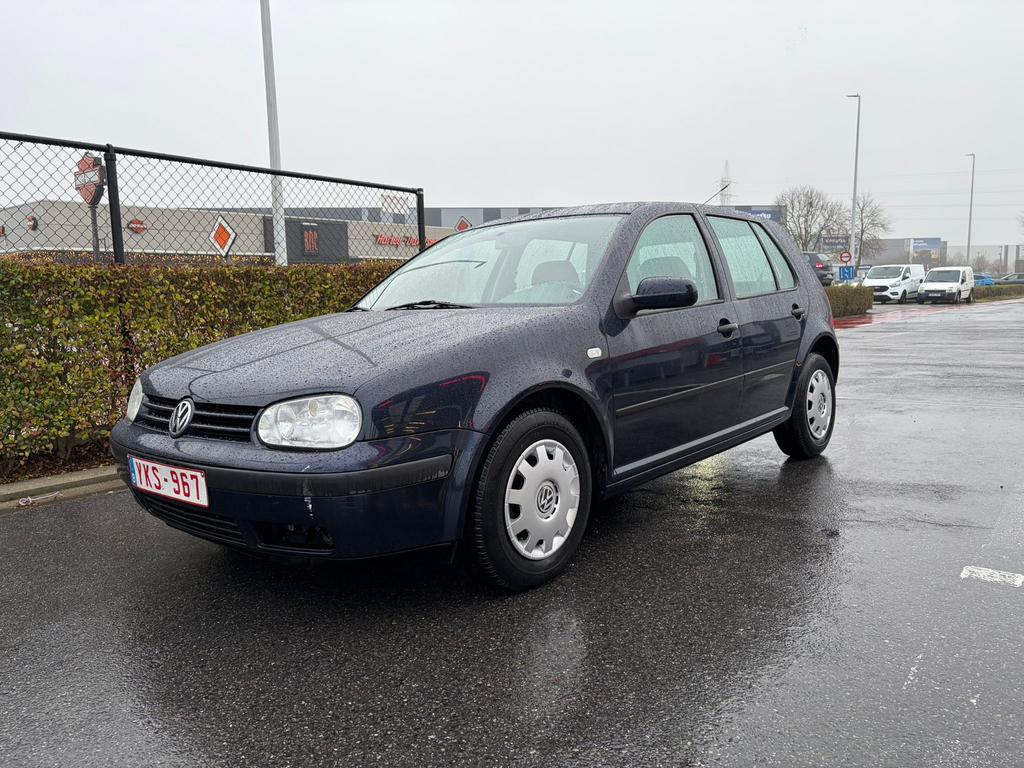 Vw Golf 4 1.4 benzine 1998 64.000Km, Auto's, Stof, Bedrijf, Golf, Te koop