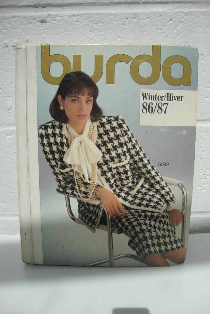 Encyclopedie voor de wintermode 86/87, Ophalen of Verzenden, Gebruikt