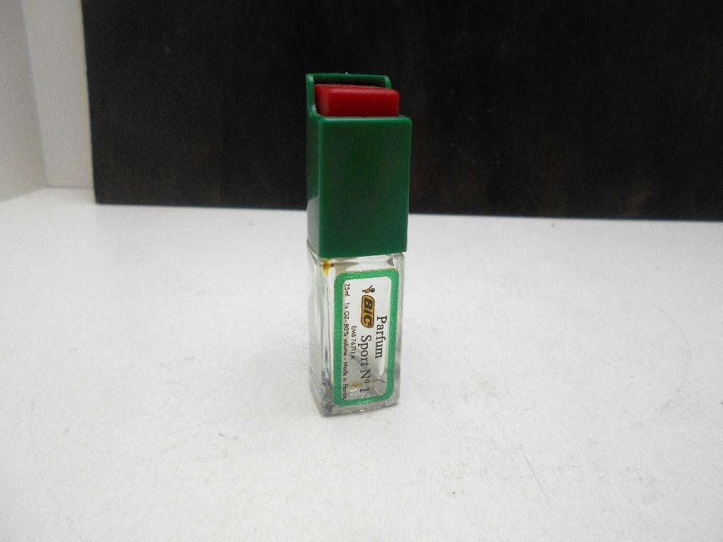 ancien vaporisateur parfum  1988 Bic Sport N1, Enlèvement ou Envoi, Utilisé, Bouteille de parfum
