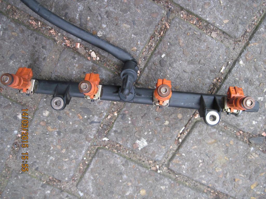 4 injecteur pour alfa romeo 147 1.6i essence T/S de 2002, Ophalen of Verzenden, Gebruikt, Alfa Romeo
