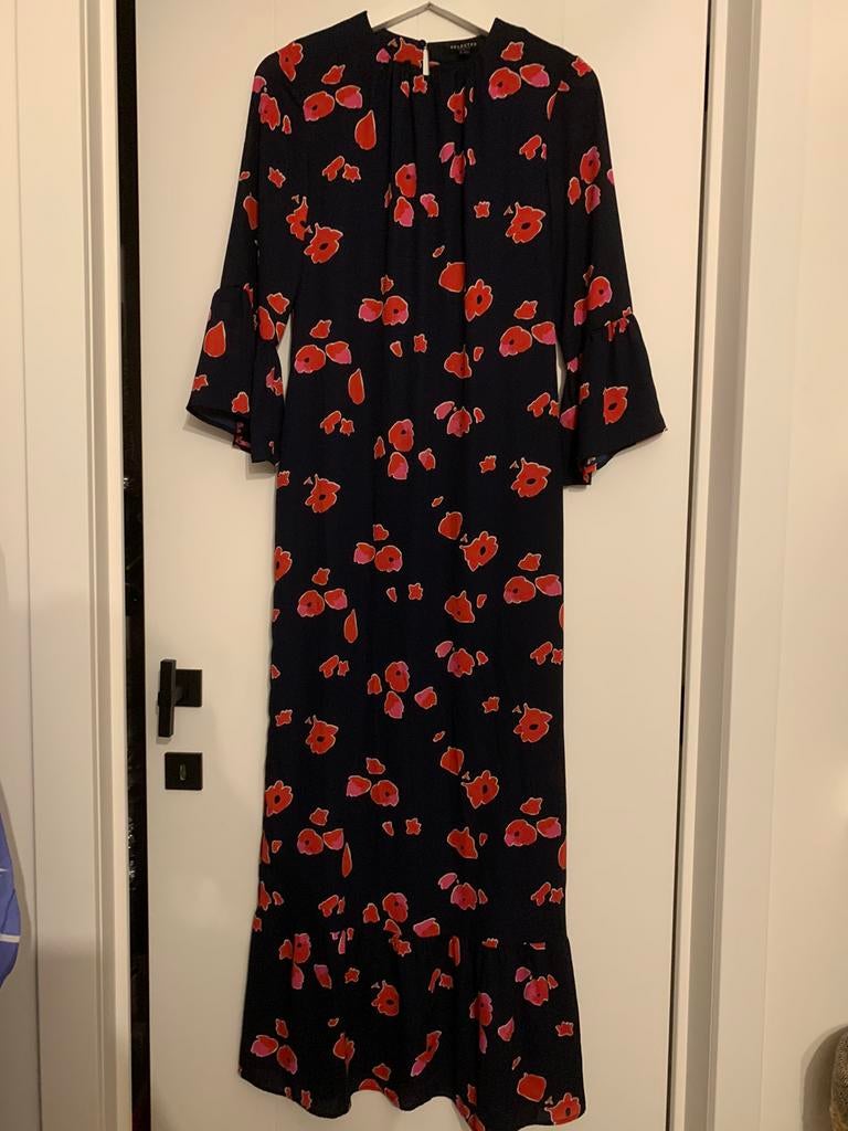 Blauw kleedje rode bloem selected femme maat 34, Kleding | Dames, Ophalen of Verzenden, Zo goed als nieuw
