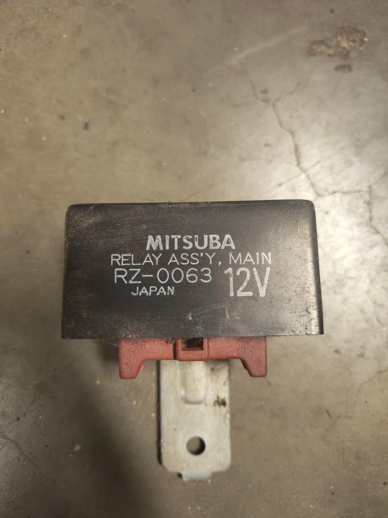 Brandstofrelais crx vtec, Ophalen of Verzenden, Gebruikt, Honda