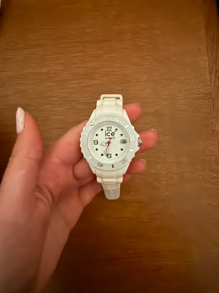 Witte horloge van Ice-Watch, Ophalen of Verzenden, Zo goed als nieuw
